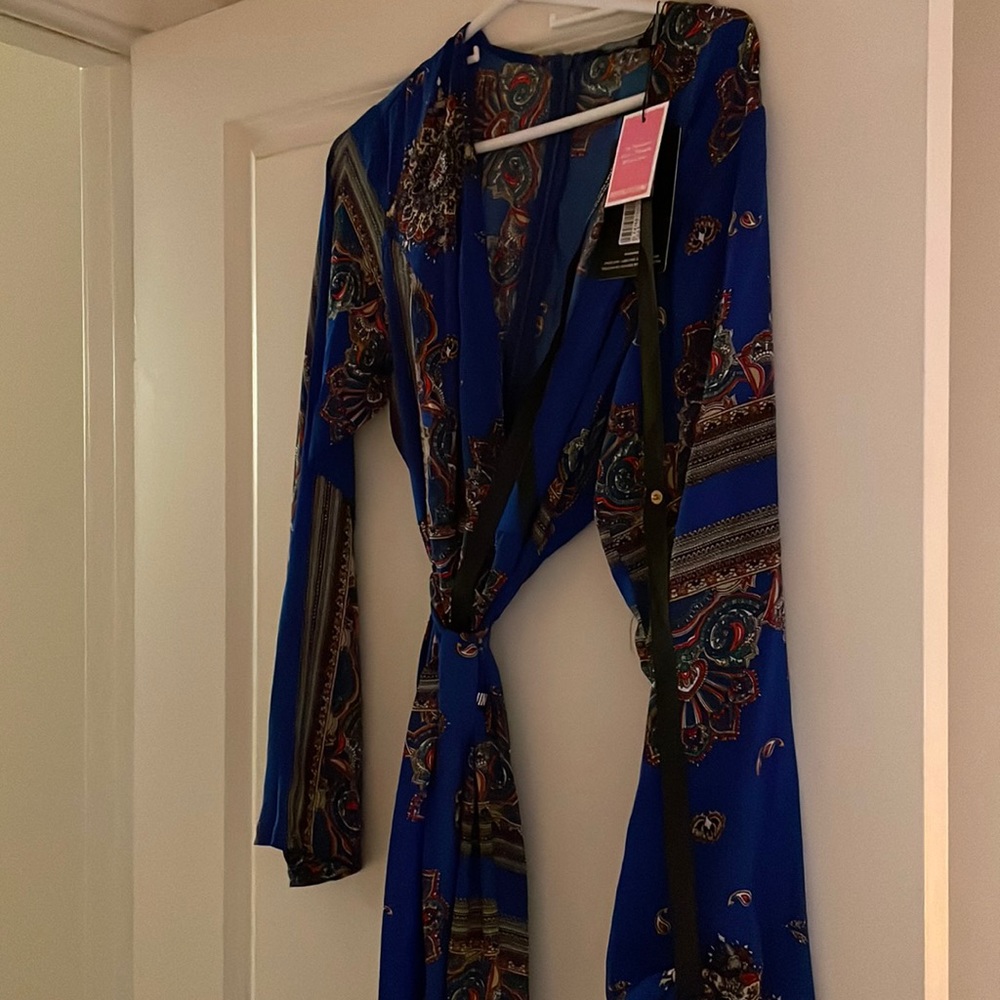 Pretty little thing kimono dress